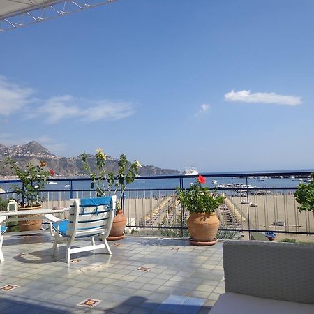 Casa D'A..Mare Lejlighed Giardini Naxos Eksteriør billede